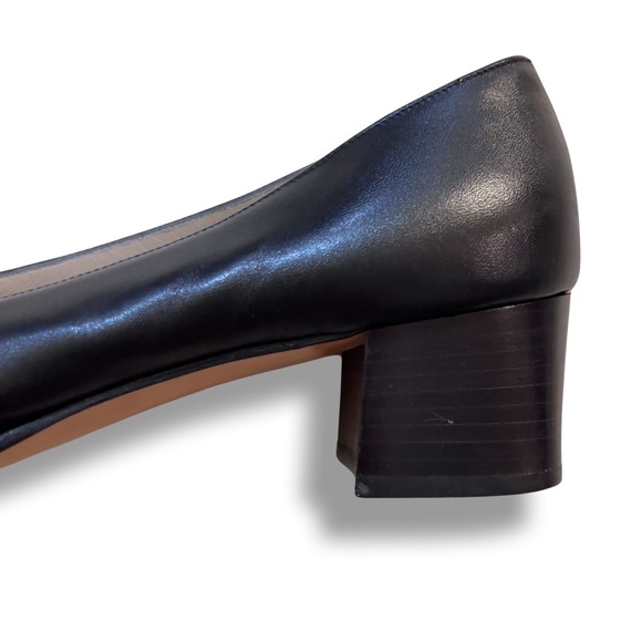 Vintage SALVATORE FERRAGAMO Square-Toe‎ Black Leather Heels - Picture 4 of 15